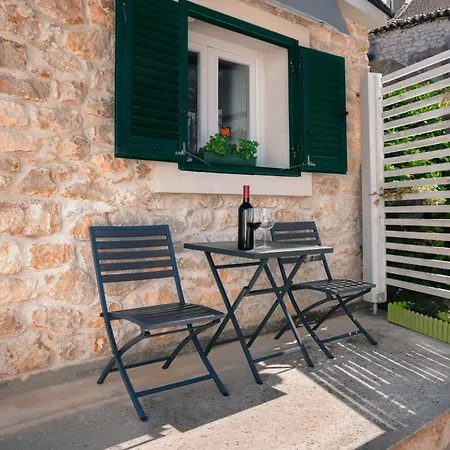 Lägenhet Small Stone House Luka Zadar