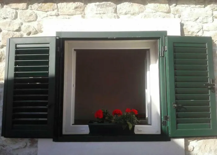 Lejlighed Small Stone House Luka *