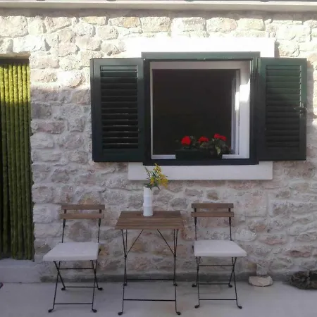 Old Stone Luka Appartement Zadar