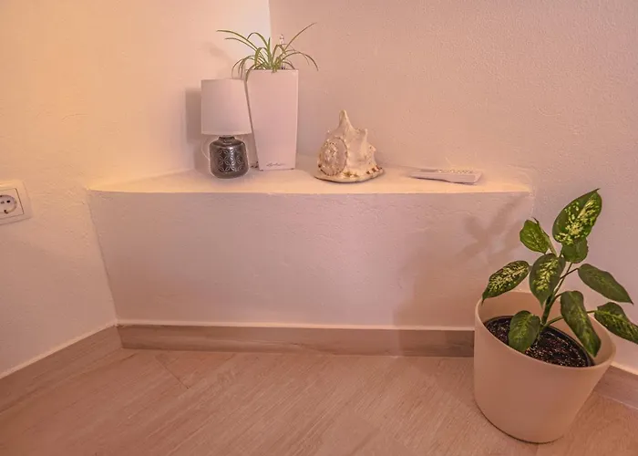 Apartment Small Stone House Luka